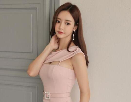 ��̨һ��У��